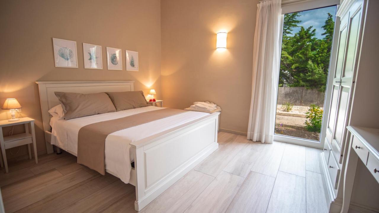 Torrelama Room & Breakfast Trani Eksteriør billede